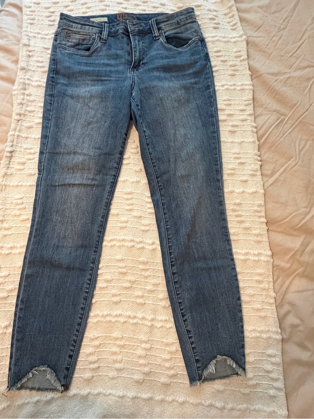 Kut from the Kloth Carlo Ankle Skinny Jeans Mid/High rise - Size 10